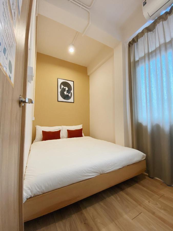Ben&Pooh Hostel Bangkok Banguecoque Exterior foto